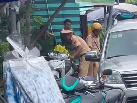 Bắt tạm giam Chi cục phó Chi cục thuế khu vực III, Cà Mau