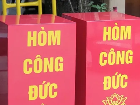 Tăng cường công tác quản lý tiền công đức