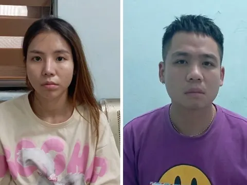 Bắt quả tang cặp đôi tàng trữ trái phép chất ma tuý ở Hà Nội