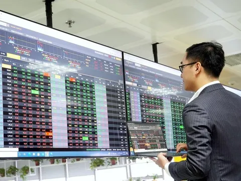 Nâng cao tính minh bạch, hiệu quả trong phát hành, chào bán chứng khoán