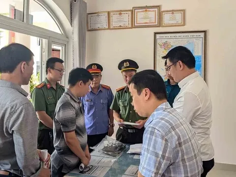 Khởi tố, bắt tạm giam Phó Chánh Văn phòng UBND tỉnh Quảng Trị