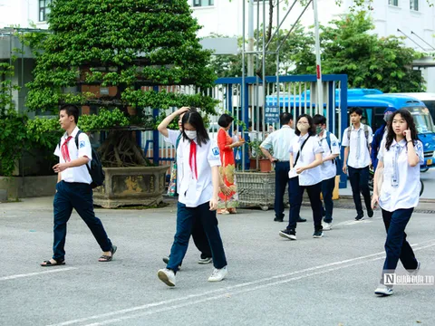 Ngày mai khai giảng