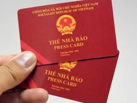 Đề xuất sửa quy định về hồ sơ, thủ tục cấp, đổi thẻ nhà báo
