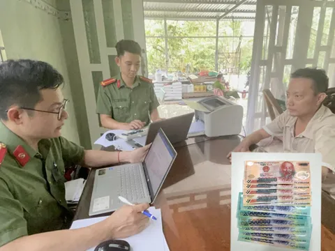 Khởi tố nhóm đối tượng tàng trữ, lưu hành hơn 400 triệu đồng tiền giả