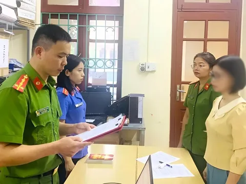 Khởi tố nguyên Hiệu trưởng mầm non ở Hà Giang