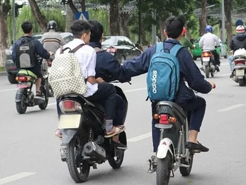 Đề xuất nâng mức phạt hành vi giao xe cho người không đủ điều kiện cầm lái