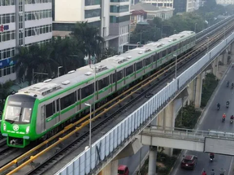 Dự kiến học sinh, sinh viên được giảm giá vé tàu điện trên cao, tàu điện ngầm