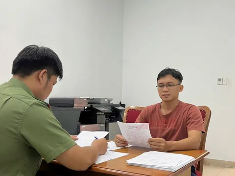 Khởi tố 2 đối tượng mua bán trái phép hóa đơn chứng từ thu nộp ngân sách nhà nước