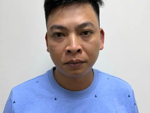 Bắt đối tượng phát tán hàng trăm nghìn tin nhắn nhằm chiếm đoạt dữ liệu cá nhân