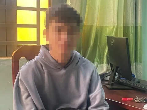 Khởi tố đối tượng lập nhóm Zalo truyền bá văn hóa phẩm đồi trụy