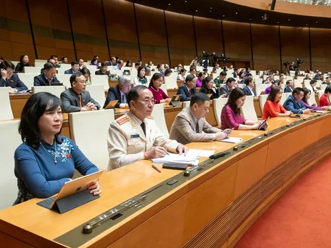 Quốc hội yêu cầu đổi mới cơ chế tài chính, đặt hàng với báo chí