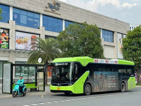 Xe sử dụng năng lượng sạch sẽ có tem kiểm định riêng