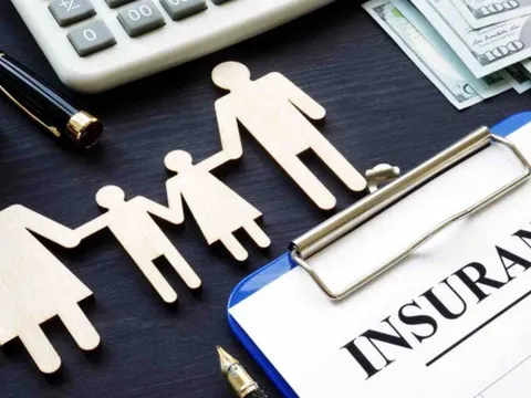 Các trường hợp đại lý bảo hiểm bị thu hồi chứng chỉ từ 15/1/2025