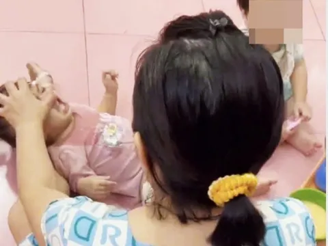 Bắt tạm giam người phụ nữ bạo hành trẻ tại cơ sở giữ trẻ tư nhân