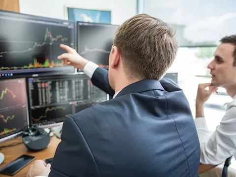 Mở cửa tiếp cận thị trường chứng khoán đối với nhà đầu tư nước ngoài