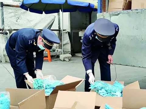 Ngành Hải quan tăng cường chống buôn lậu cao điểm Tết Ất Tỵ 2025