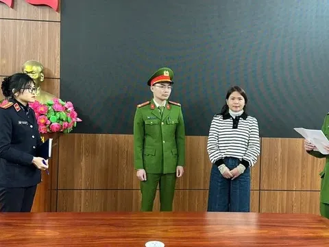 Bắt tạm giam cựu nhân viên ngân hàng lừa đảo chiếm đoạt tiền tỷ ở Lai Châu