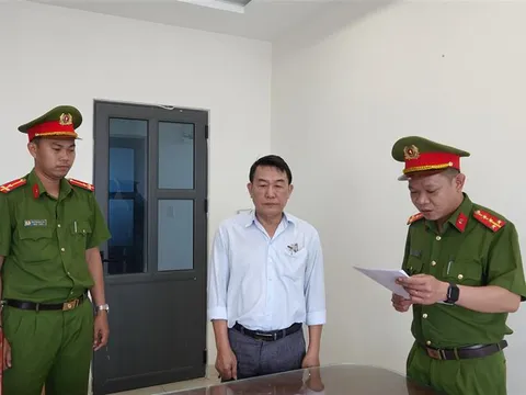 Khởi tố nguyên Chủ tịch phường ở Bình Thuận liên quan cấp sổ đỏ sai