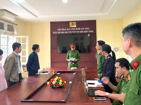 Giám đốc phân viện Khoa học tham gia đường dây buôn bán hóa đơn nghìn tỷ