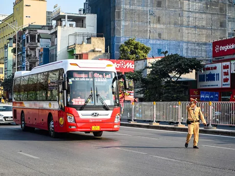 Hà Nội: Tăng cường xử lý vi phạm vận tải hành khách dịp cuối năm