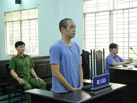 Tuyên án 1 năm tù với người đánh cô gái sau va chạm giao thông ở TP.HCM