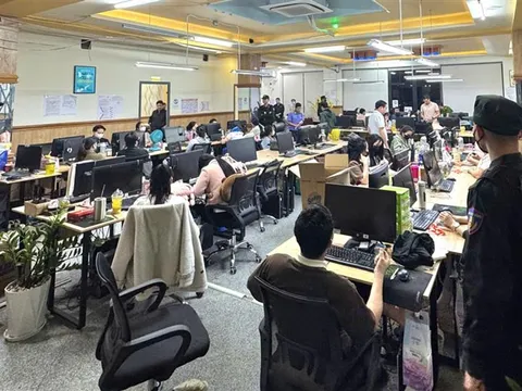 Triệt phá đường dây đòi nợ bằng cách khủng bố tinh thần người vay