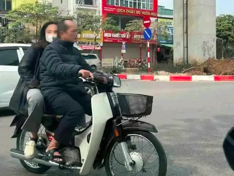 Phó Trưởng Công an phường bị phạt vì đi xe máy không đội mũ bảo hiểm