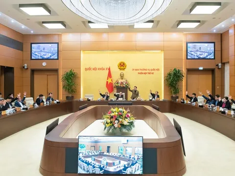 UBTVQH thông qua Nghị quyết về việc phê chuẩn bộ máy làm việc của VKSNDTC