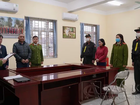 Khởi tố, bắt tạm giam một Phó Chủ tịch xã ở Bắc Kạn
