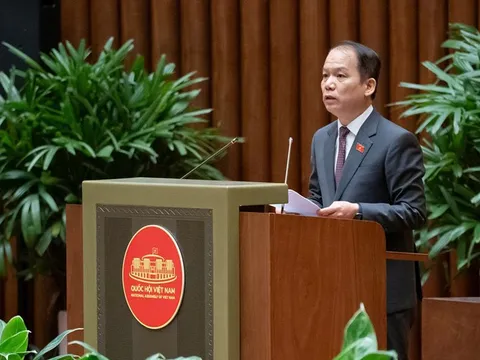 Thông qua Luật Ban hành văn bản quy phạm pháp luật (sửa đổi)