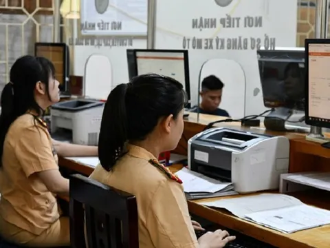 Từ 1/3, người dân có thể làm thủ tục cấp đổi GPLX ở xã, phường