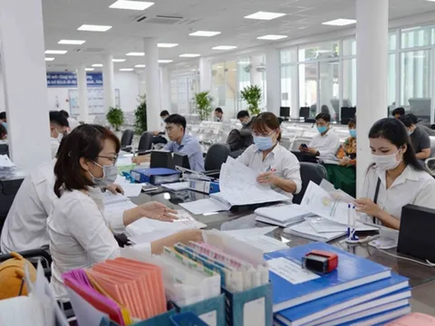 Thủ tướng Chính phủ chỉ đạo triển khai Nghị quyết 190/2025/QH15 về xử lý một số vấn đề liên quan đến sắp xếp tổ chức bộ máy nhà nước