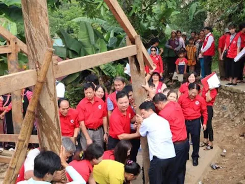 Sắp xếp, tinh gọn đầu mối các hội quần chúng ở địa phương