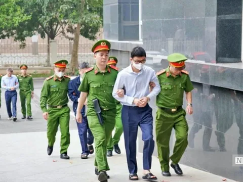 Ông Trịnh Văn Quyết thường xuyên phải thở oxy, tiếp tục vắng mặt tại toà