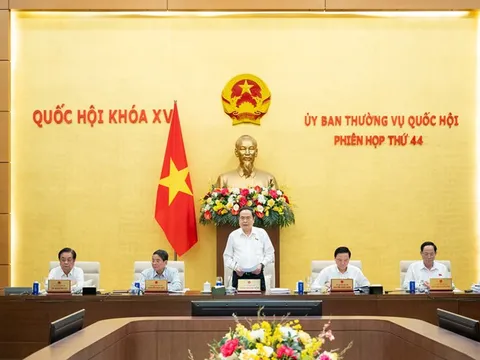 Ủy ban Thường vụ Quốc hội họp phiên thứ 44, chuẩn bị cho Kỳ họp thứ 9 Quốc hội khóa XV