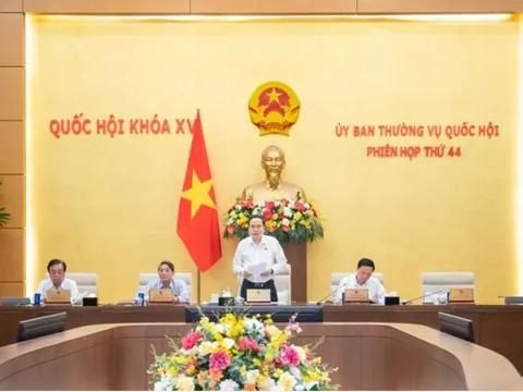 UBTVQH kết luận về chuẩn bị hồ sơ liên quan đến việc sửa đổi Hiến pháp