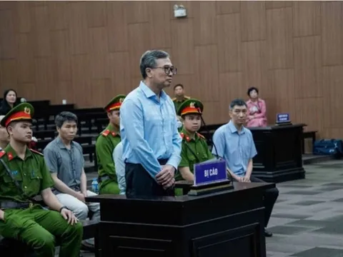 Cựu Thứ trưởng Bộ Công Thương Hoàng Quốc Vượng bị đề nghị mức án 6-7 năm tù