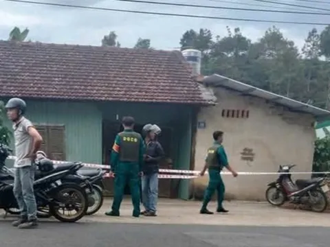 Chủ nhà phát hiện thi thể đang phân hủy trong nhà tắm sau 1 năm đi vắng