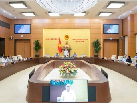 Điều chỉnh chương trình lập pháp năm 2025