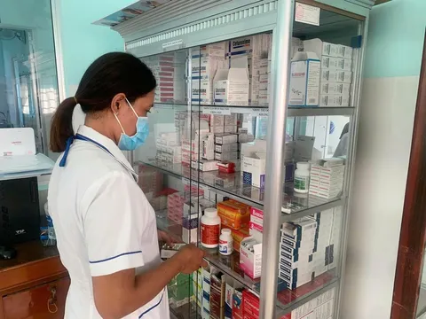 Yêu cầu đẩy mạnh kê đơn thuốc điện tử, liên thông đơn thuốc và bán thuốc theo đơn