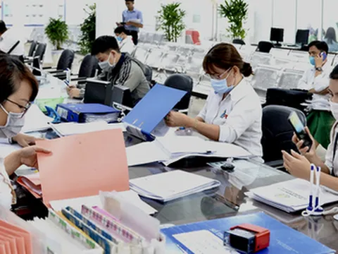 Kịp thời bố trí kinh phí chi trả chế độ cho cán bộ, công chức, viên chức khi sắp xếp tổ chức bộ máy