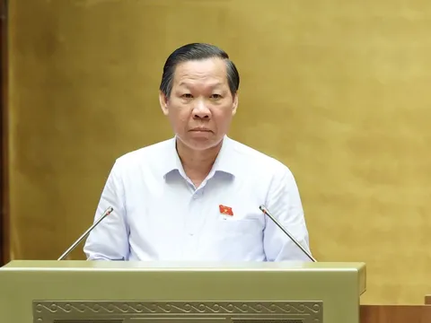 Quốc hội bổ sung ngân sách để chi trả chế độ sau sắp xếp bộ máy, miễn học phí