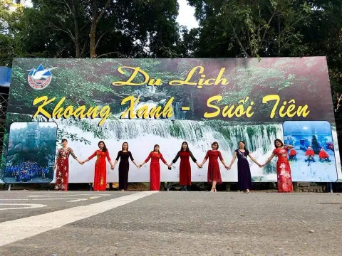 Khoang Xanh Suối Tiên được công nhận là Khu du lịch cấp thành phố