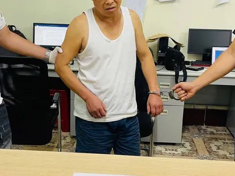 Bắt quả tang đối tượng vận chuyển 2 bánh heroine