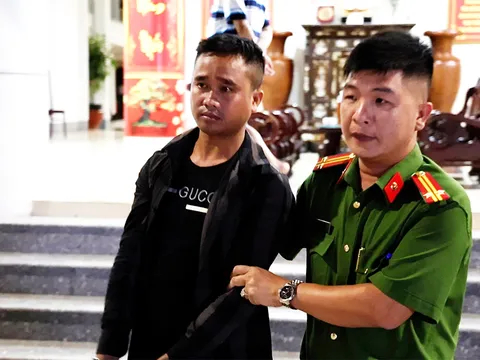 Bắt đối tượng đâm chết người vì nghĩ bị khiêu khích bằng tiếng nẹt pô xe máy