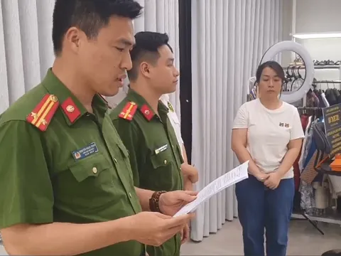 Tạm giữ người phụ nữ bán hàng online doanh thu hơn 800 tỷ đồng nhưng trốn thuế