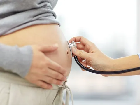 Quy định mới về điều kiện mang thai hộ vì mục đích nhân đạo áp dụng từ tháng 10/2025