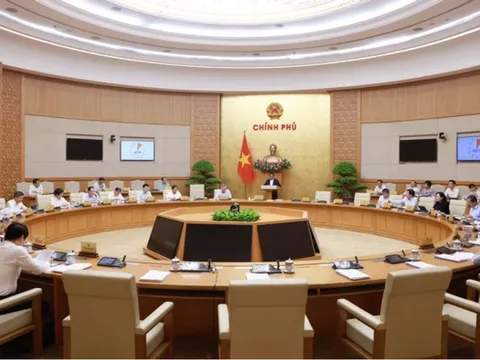 Thủ tướng chủ trì phiên họp Chính phủ chuyên đề pháp luật tháng 7