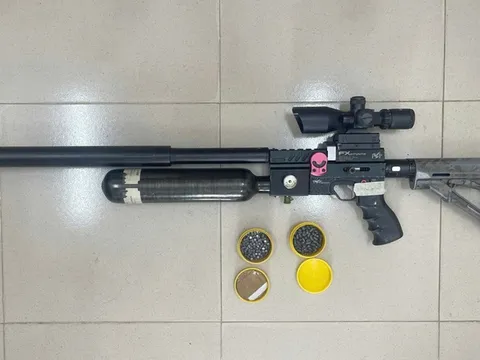 Vụ người phụ nữ trúng đạn khi đang làm vườn: Danh tính nghi phạm