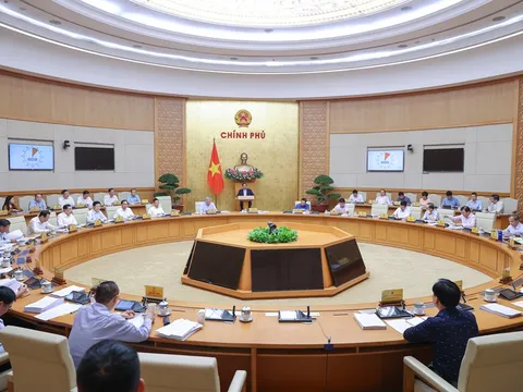 Quyết tâm cao, nỗ lực lớn, hành động quyết liệt để vượt các mục tiêu, chỉ tiêu của năm 2025